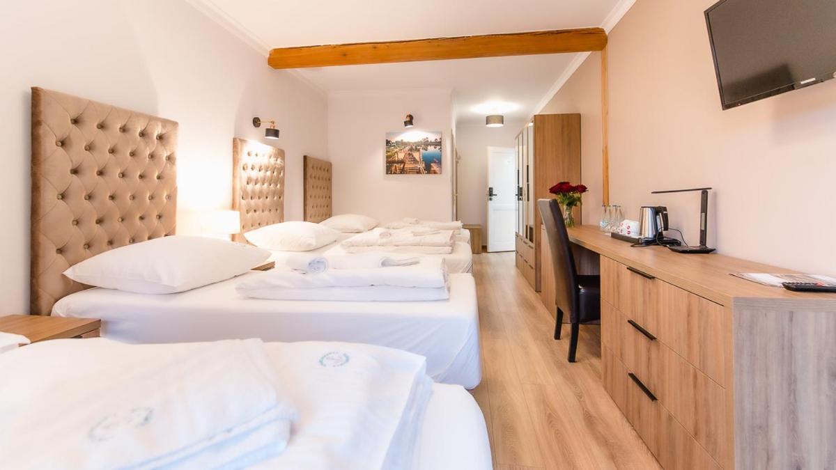 أوافا Apartamenty Kapitanskie المظهر الخارجي الصورة